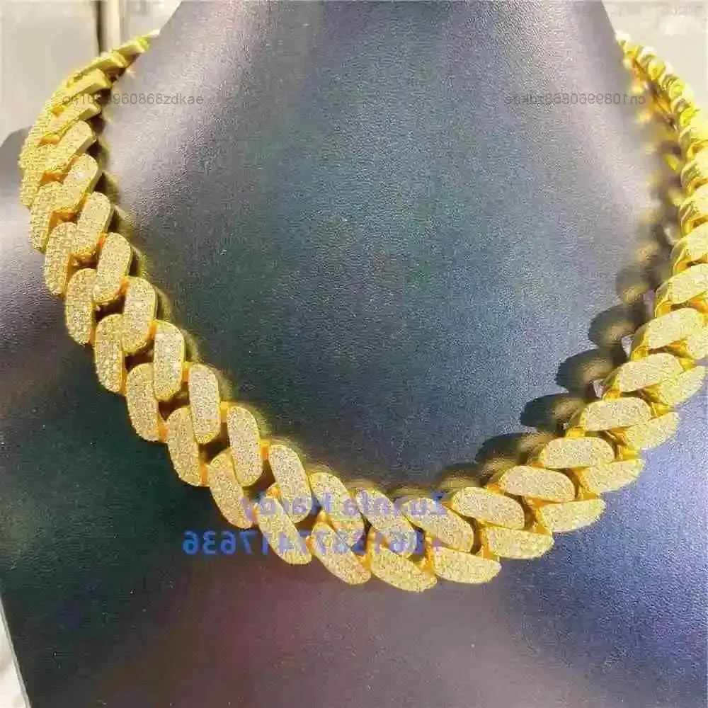 

Pass Tester Hip Hop Bling Jewelry 19mm Vvs Moissanite Necklace Men Fashion Iced Out Cuban Link Chain