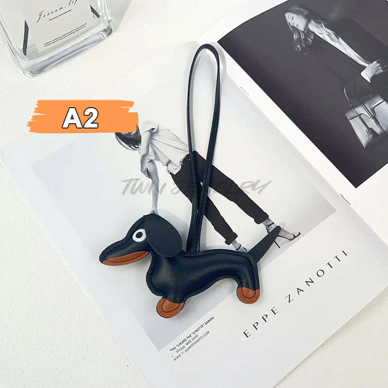 Classic Cute Puppy Dog Bag Pendant Key Chain Fashion PU Leather Dachshund Key Ring Accessories