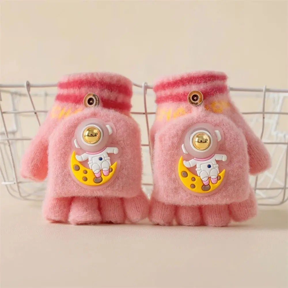 

Милые светящиеся зимние перчатки космонавта, велосипедные перчатки с клапаном на половину пальца, теплые студенческие варежки для письма для детей 3-12 лет, мальчиков и девочек