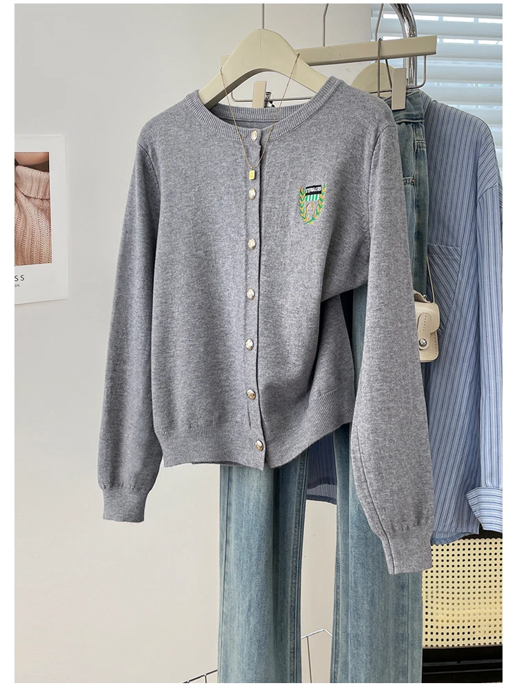 Autumn Knitted Embroidered round Neck Women's Cardigan Fashionable Ageless  Color Korean Style Outerwear Top