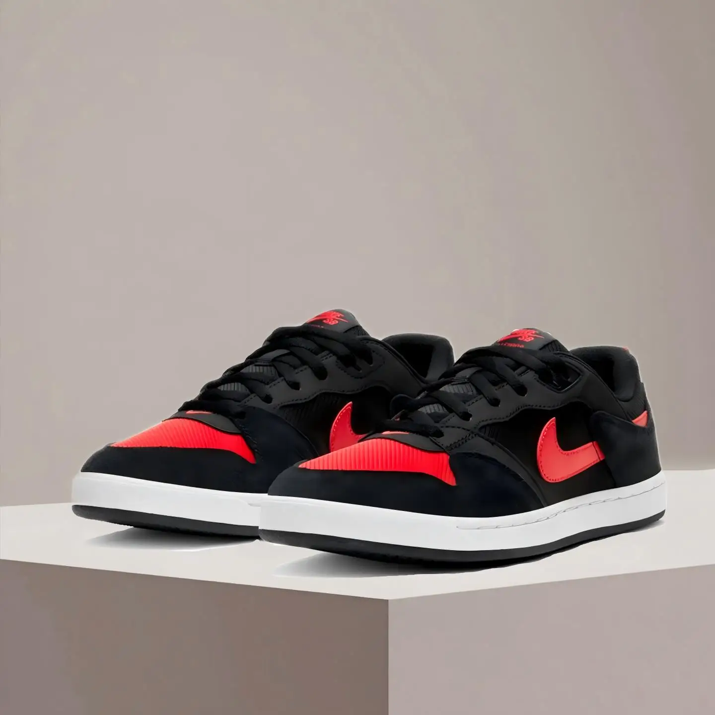 

Nike SB Alleyoop Suede Low-Top Multi-Functional Slip-Resistant Durable Skate Shoes Unisex Black/White/Red CJ0882-006