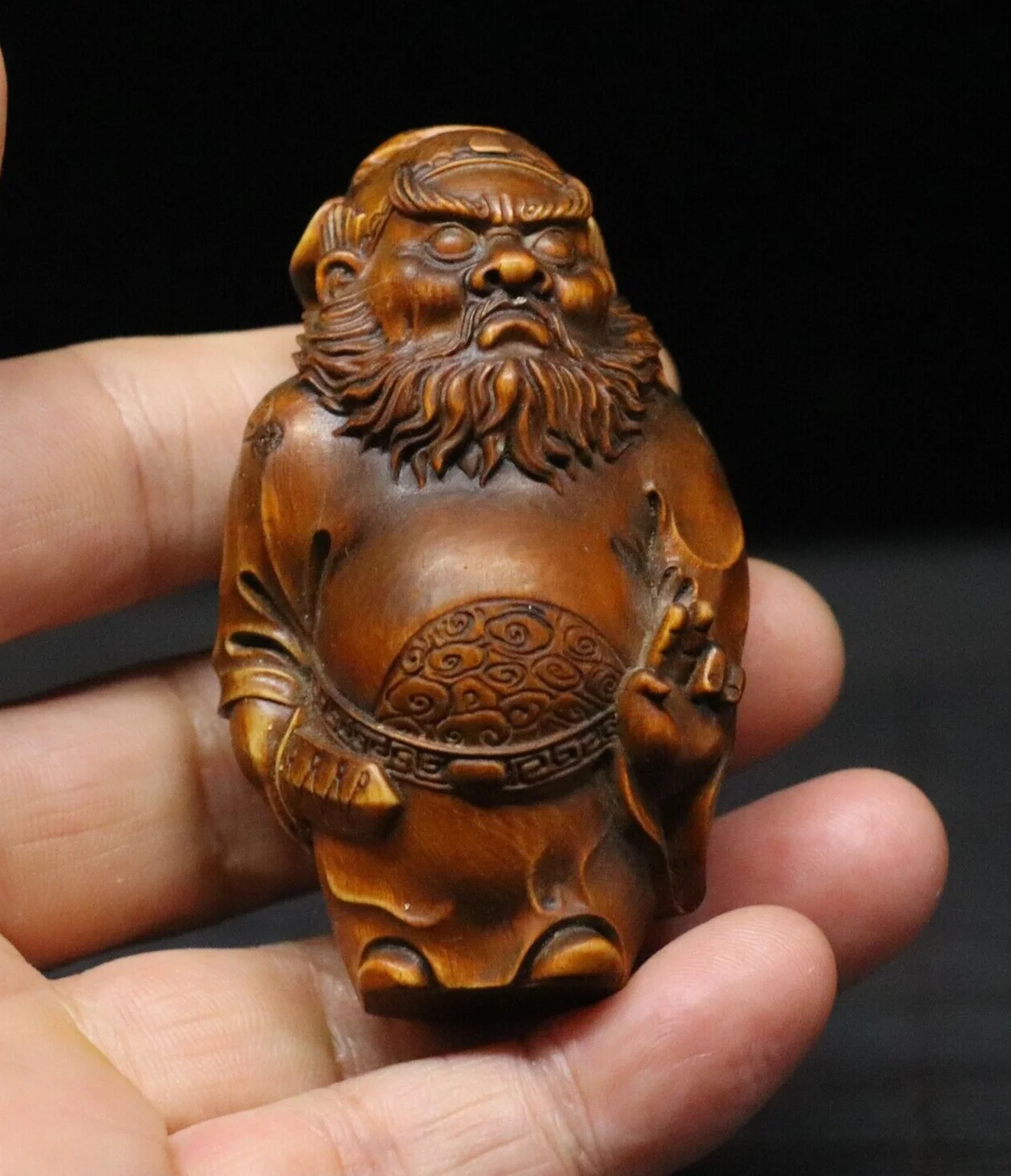 Chinese Natural Boxwood Hand-Carved Exquisite Zhong Kui Statue hand piece