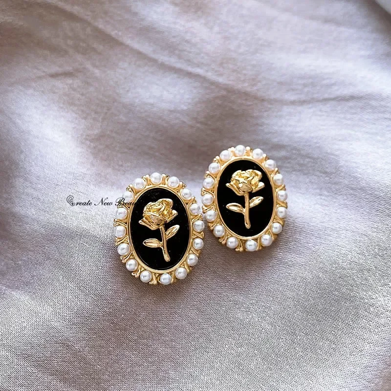 Design Sense Pearl Earrings Carbon Zircon Jewelry for Women Wedding Event Pendant Style Gift Wholesale New Fashion Shiny Gifts