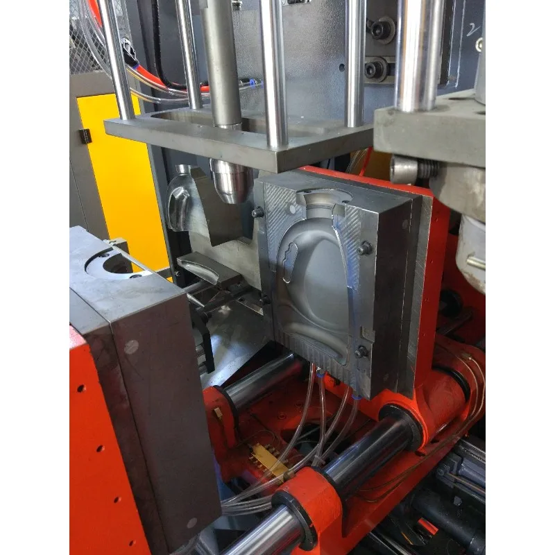 【Best-selling】High Technology Customized Hdpe Plastic Bottles Making Machine 1L 2L 3L Extrusion Blow Molding Machine For Small B - view 2