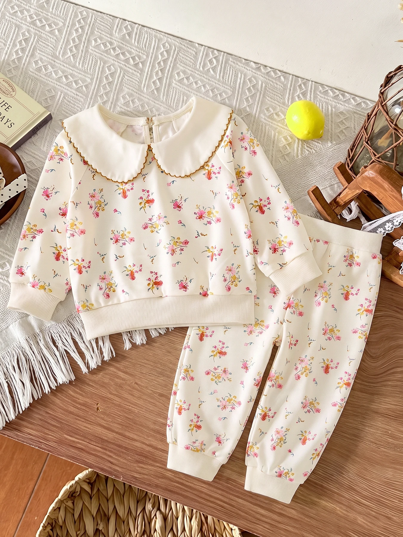 Sweet Infant Girl Flower Print Set Lace Trim Big Collar Casual Suit