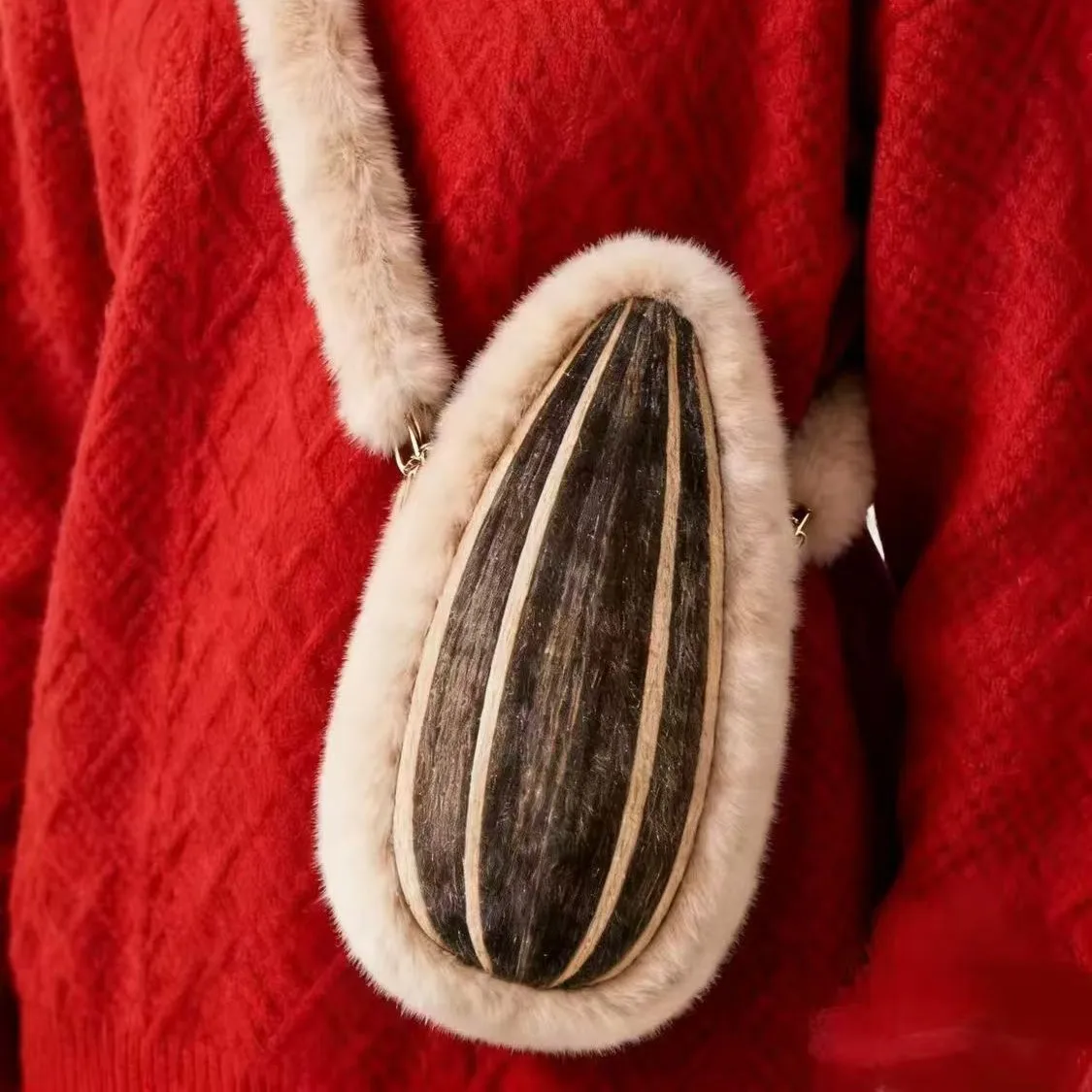 Bolso Bandolera Coreano con Diseño de Semilla de Melón, Estuche de Lápices de Peluche Kawaii de Dibujos Animados, Bolso de Hombro de Moda, Bolsa de Almacenamiento de Papelería Escolar