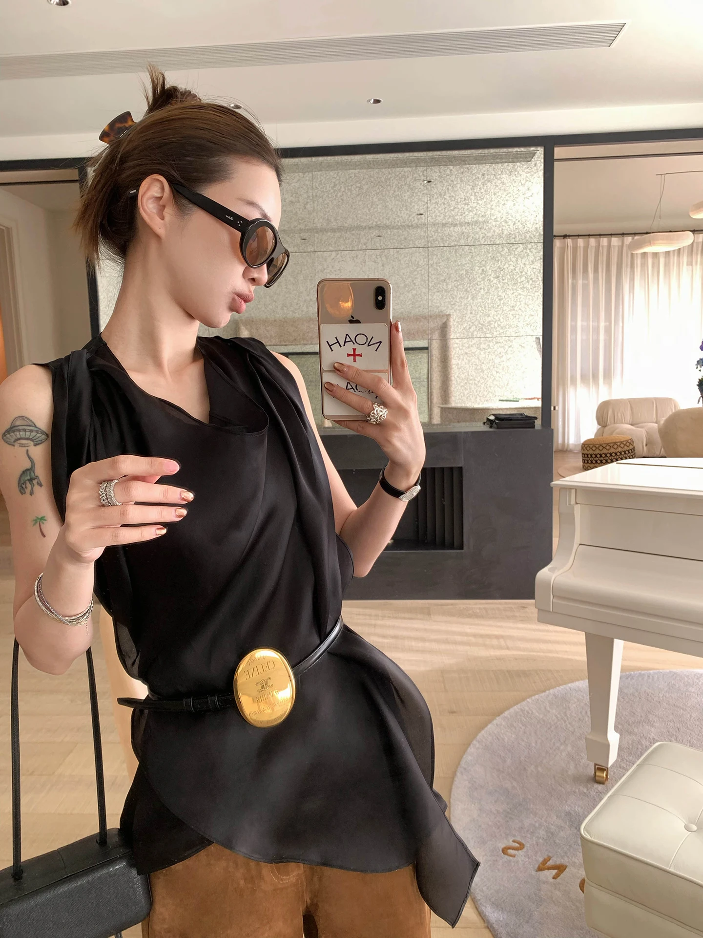 

Женская футболка Ele Silk No-Sve Top из серии Vcruan Ruan, весна 2026, свободный крой, круглый вырез, для повседневной носки