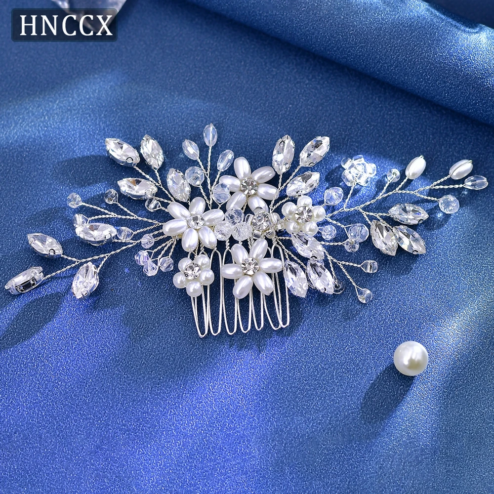 HNCCX Wedding Pearls Flower Hair Combs Bridal Hair Clips For Bride Elegant Accessories  Handmade Women Head Ornaments CP346