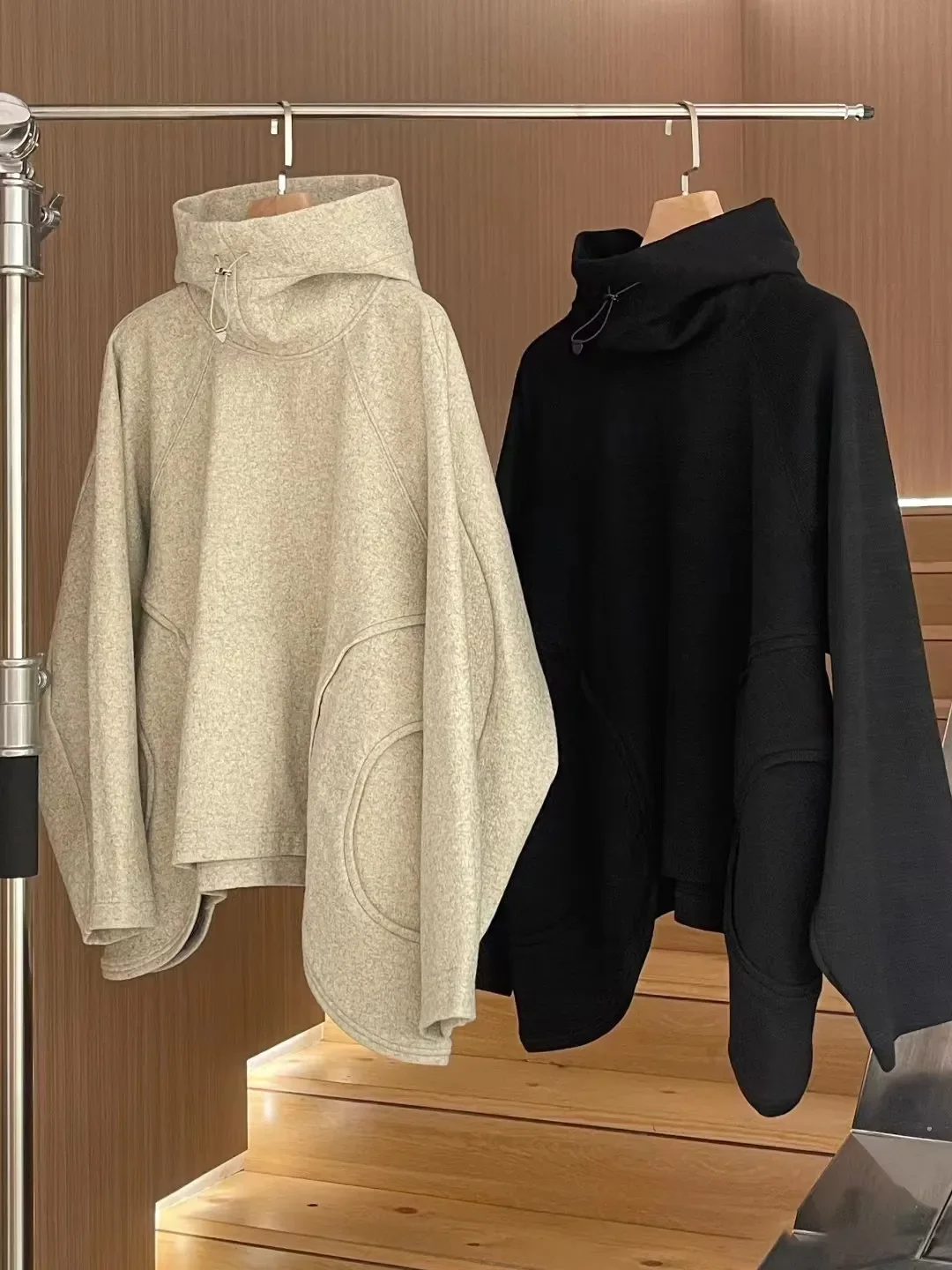 

2023 early autumn new men's and women's advanced design sense standing collar hoodie loose casual long-sleeved hoodie