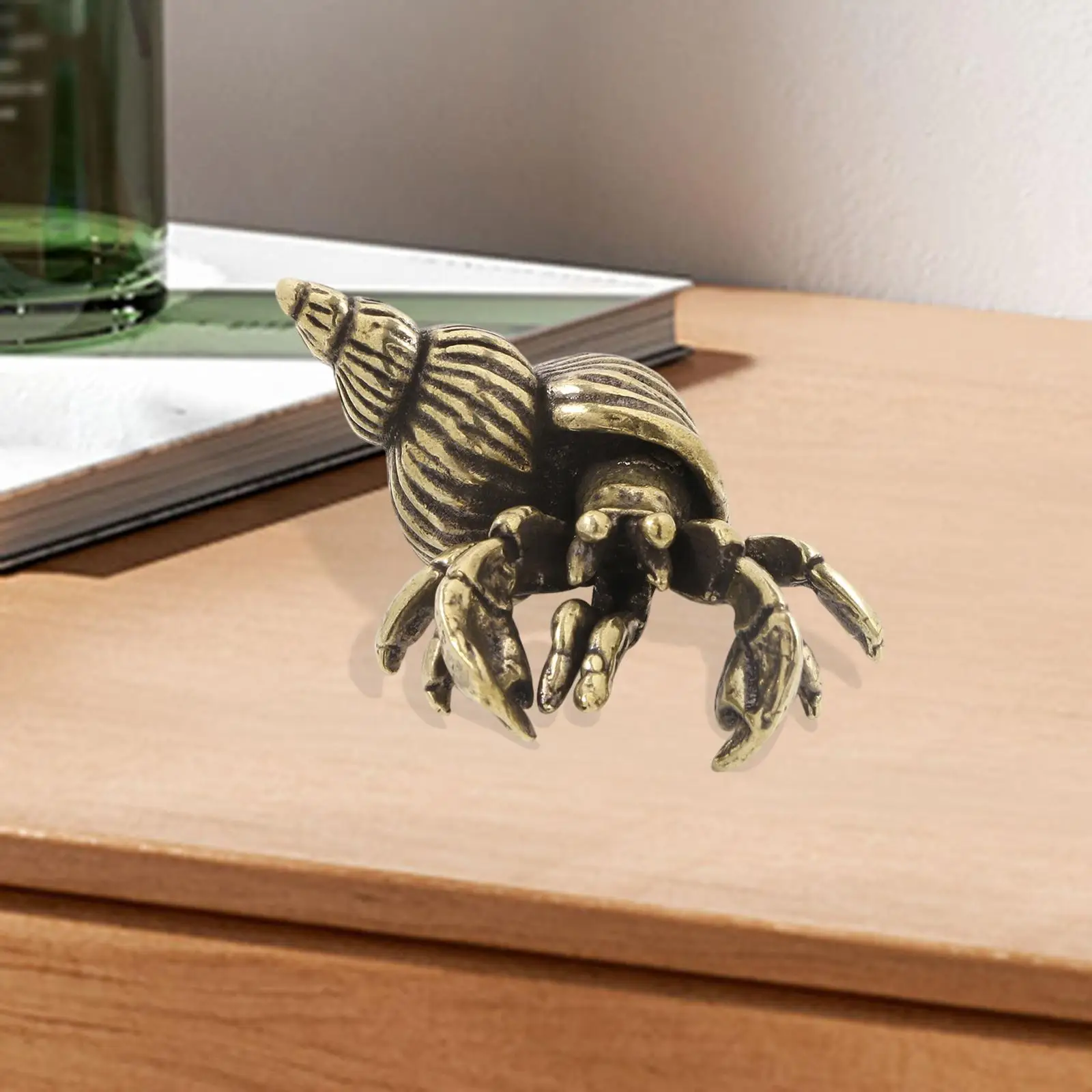 

Brass Crab Figurine Crab Statue Souvenir Collectible Creative Small Animal Sculpture for Home or Office Tea Room Decoration