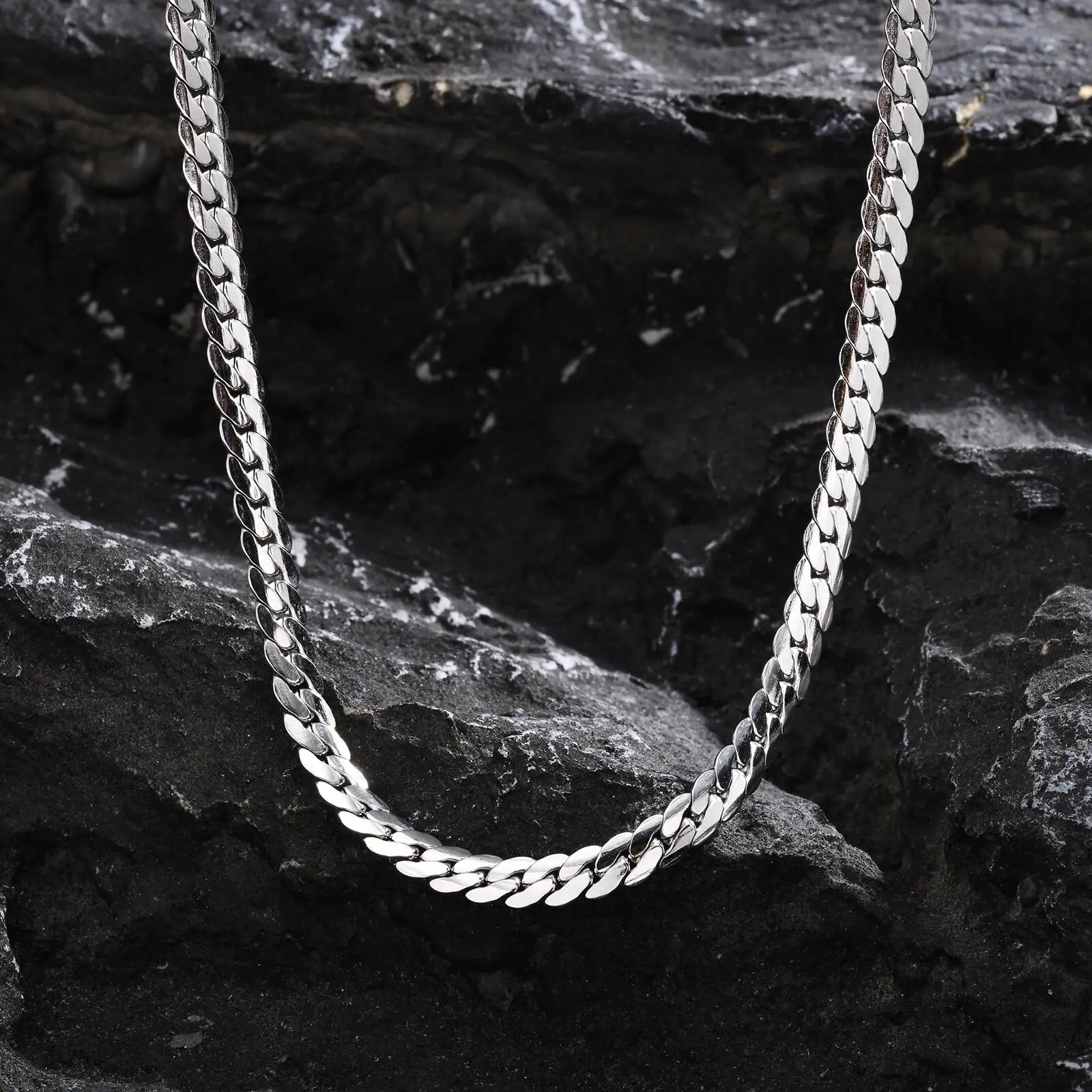 Vnox 5.7mm Flat Cuban Link Necklaces for Men Women, Silver Color Never Fade Stainless Steel Miami Curb Link Chain Collar Choker