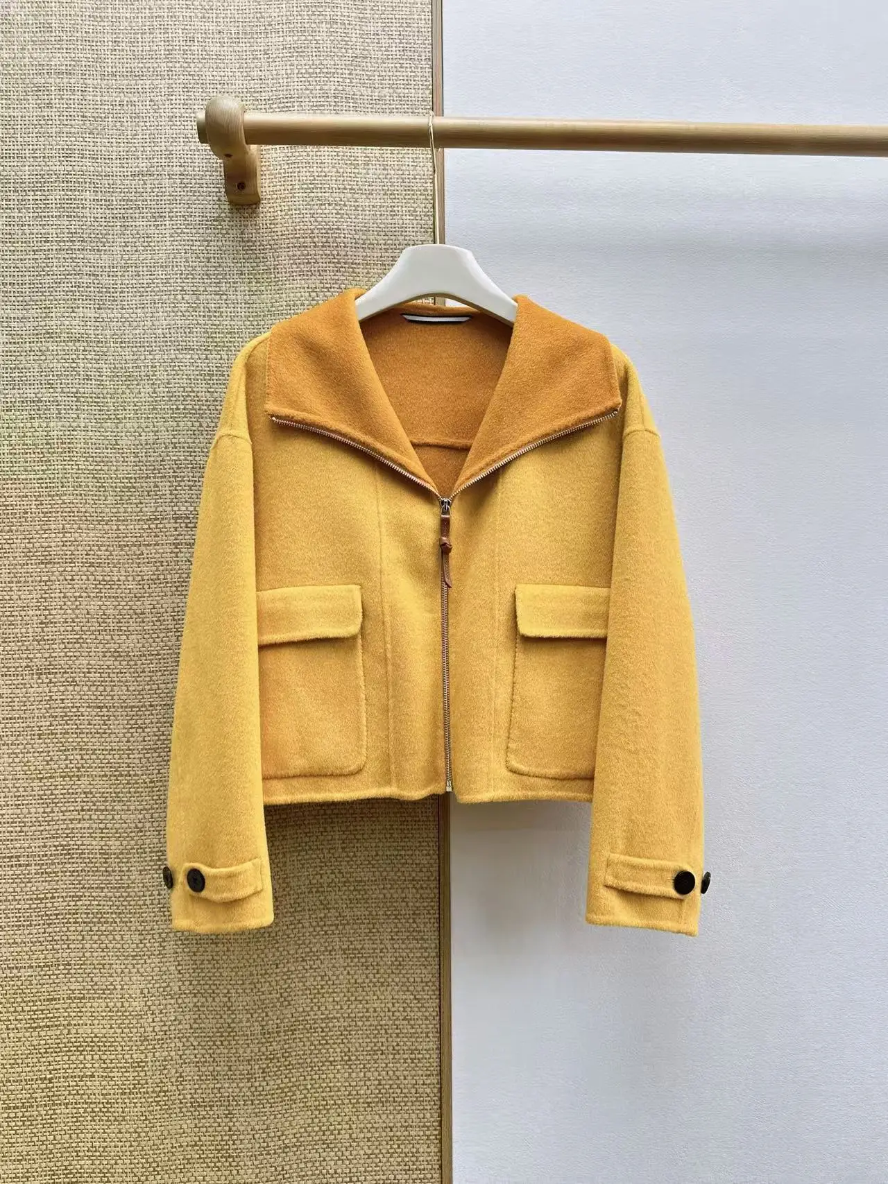 Women 2026 Autumn Minimalist Stand Collar Short Zip‑up Double‑faced Wool Coat