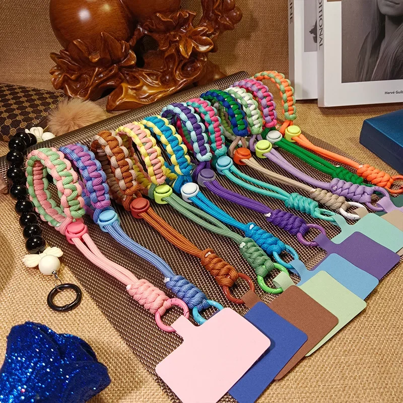 Korean New Short Hand-Woven Mobile Phone Lanyard Luxury Fashion Anti-Lost Keychain Wrist Strap Universal Mobile Hanging Rope