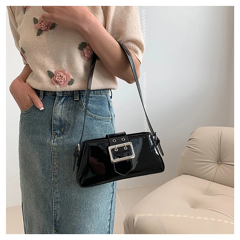 Patent Leather Solid Sweet Cool Spice Girl Underarm Bag Bright Surface Fashion 2024 New Design Sense Shoulder Bag Casual Handbag