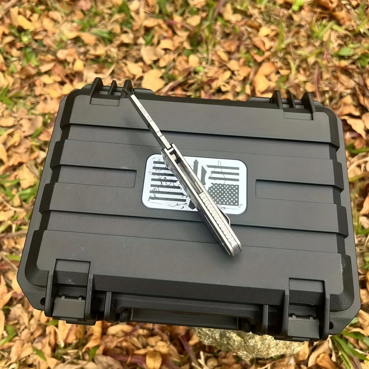 Pocket High Quality All Steel CNC Ball Bearing Folding Knife D2 Tanto Blade EDC Knives Outdoor Camping Hunting Tool Gift Box