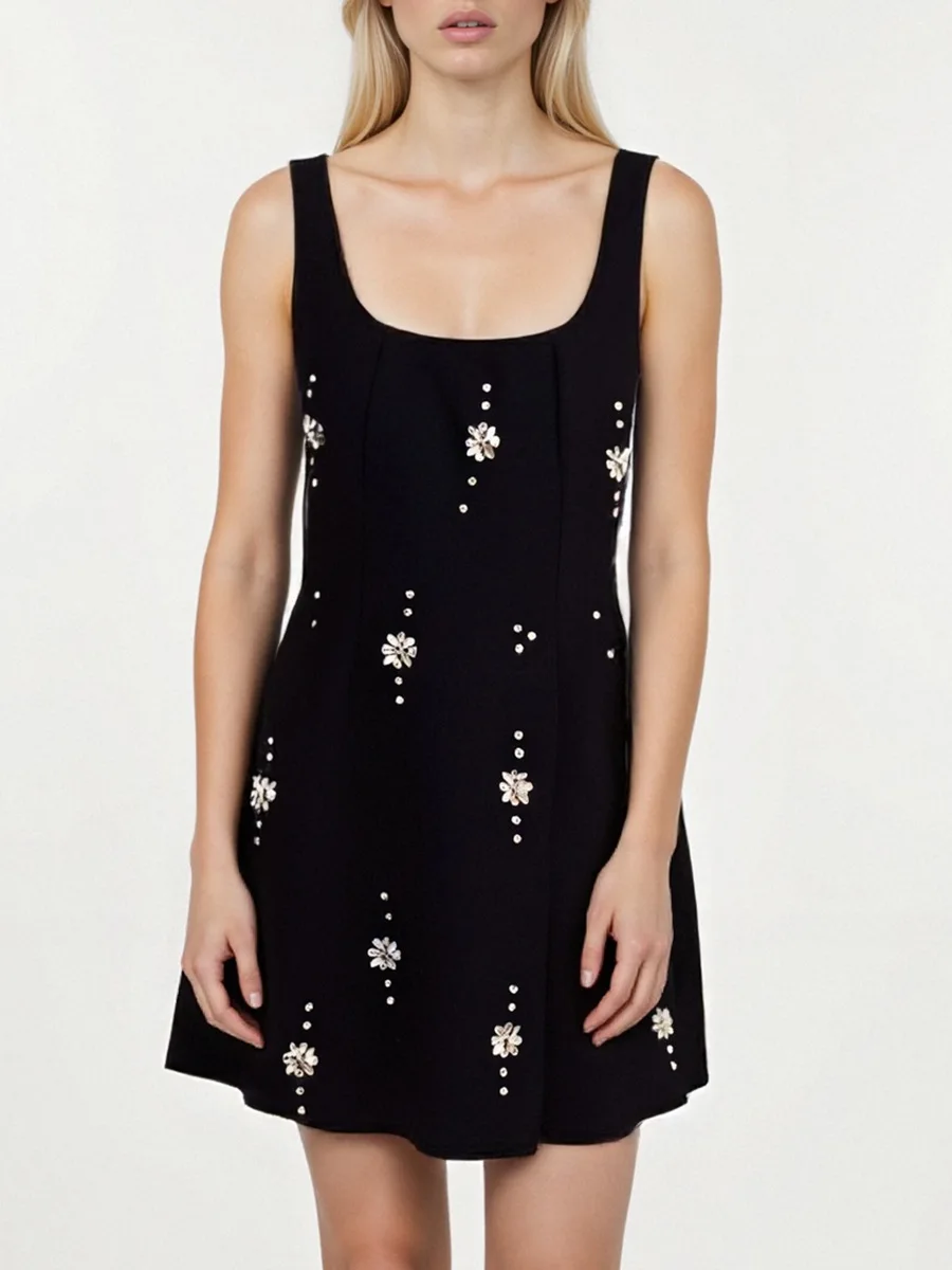 High-end luz vestido de festa de luxo 2026 roupas de verão nova indústria pesada diamante gola quadrada cintura halter arco vestido curto