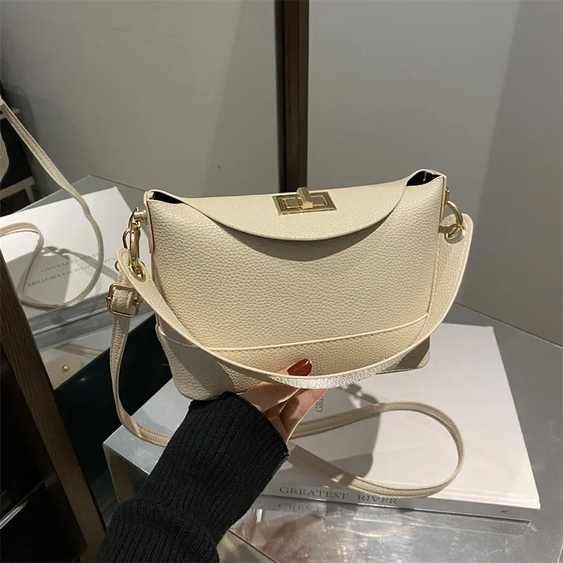 

High-end niche design fashion bucket bag versatile shoulder messenger bag