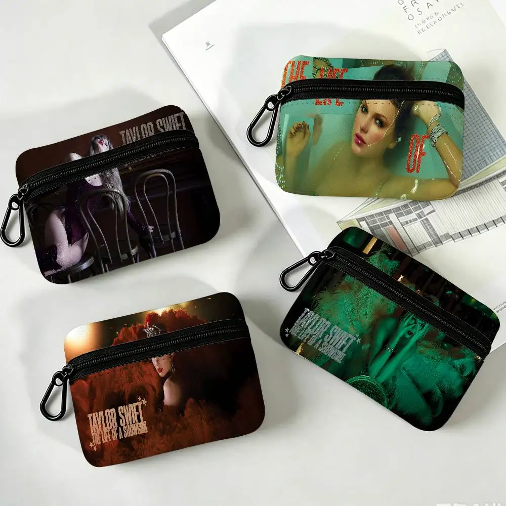 T-Taylor-Swift Lyrical-Pop-Storytelling Mini Hanging Oxford Cloth Coin Bag Durable Zipper Key Card Pouch With Carabiner view 2