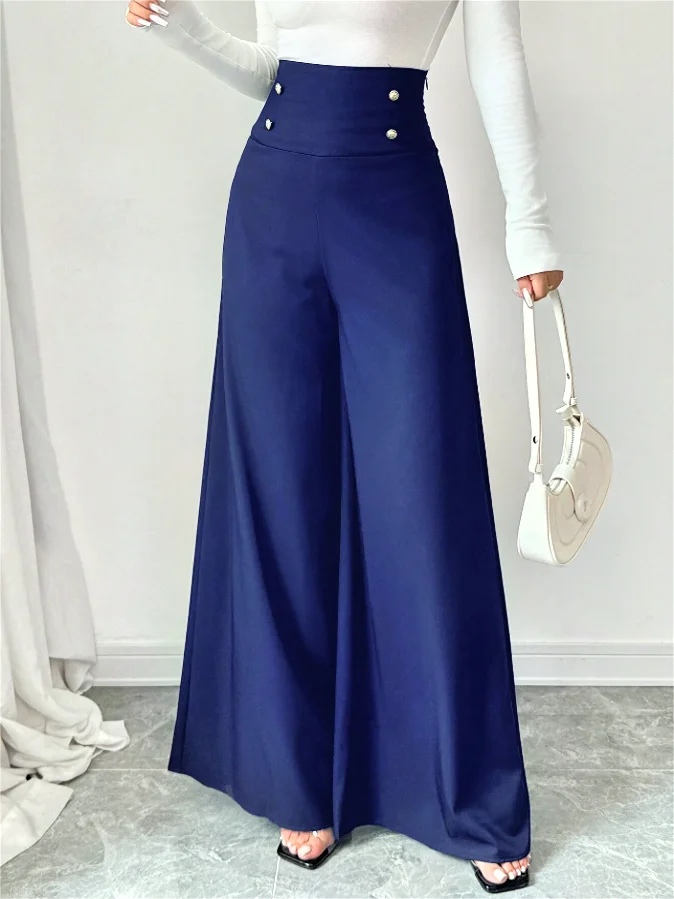 Женские элегантные и модные брюки с высокой талией.