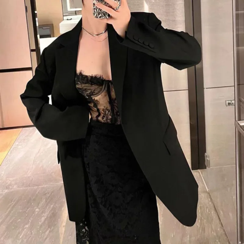 2022 Autumn and Winter Small Silhouette Loose Fashionable Black Wool Casual Suit Jacket Women Blazer