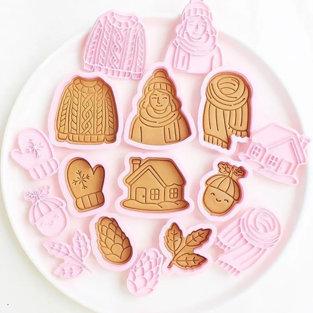 Autumn and Winter Style Girls' Snow House Cookie Cutters DIY Bakery Tools and Accessories Stampcookie Cutters