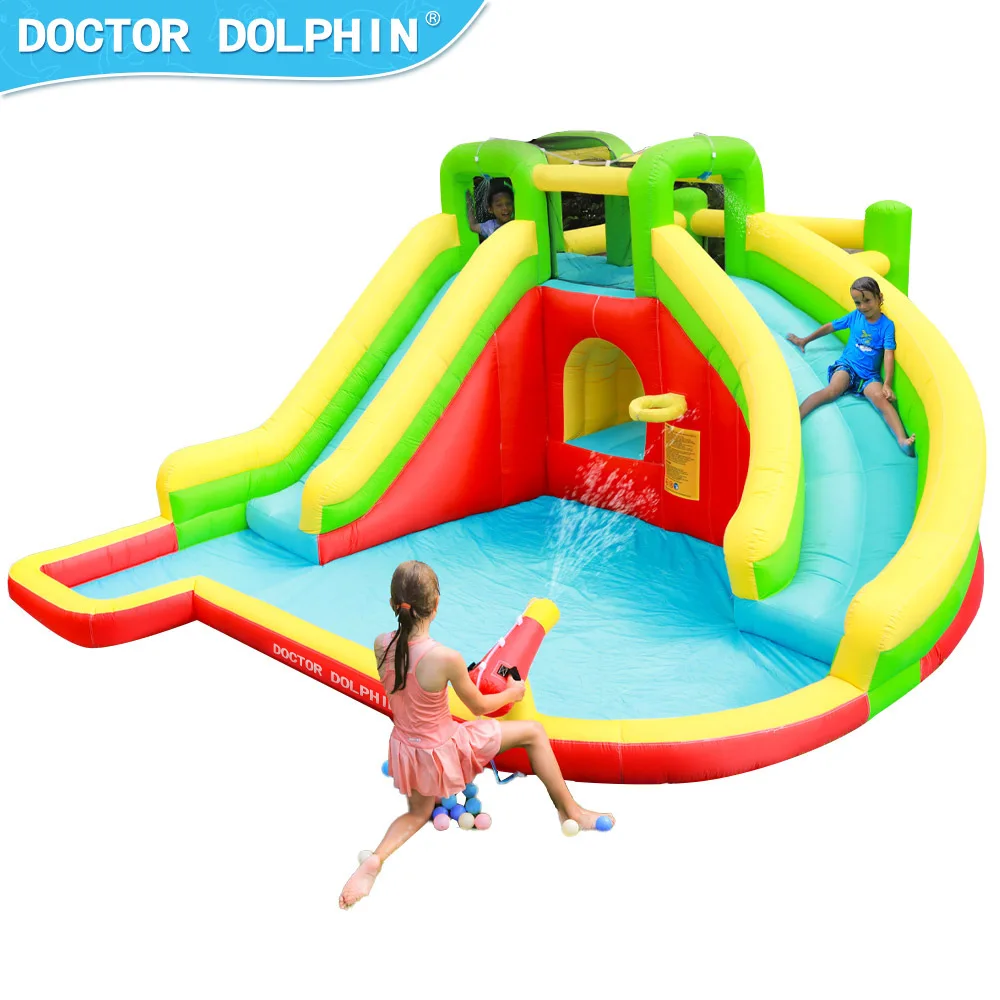Doktoral Delphin Aufblasbare Wasser Silde Outdoor Wasser Spray Stil Doppel Rutsche Bounce Haus Kinder Sommer Spielzeug Mit Gebläse