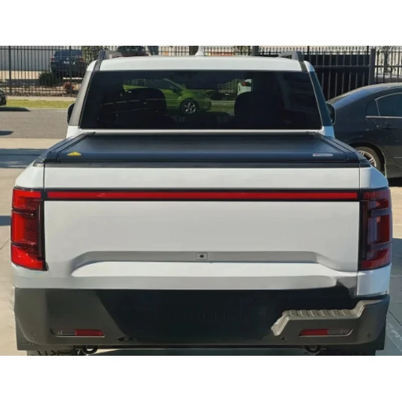 Factory Hot Sale New Den Aluminum Alloy Waterproof Hard Type Pickup Truck Tonneau Cover Retractle Shark