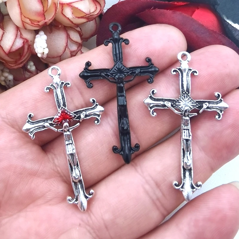 5pcs European and American Gothic Punk Jewelry Cross Pendant DIY Character Relief Jewelry Production Prayer Pastor Accessories