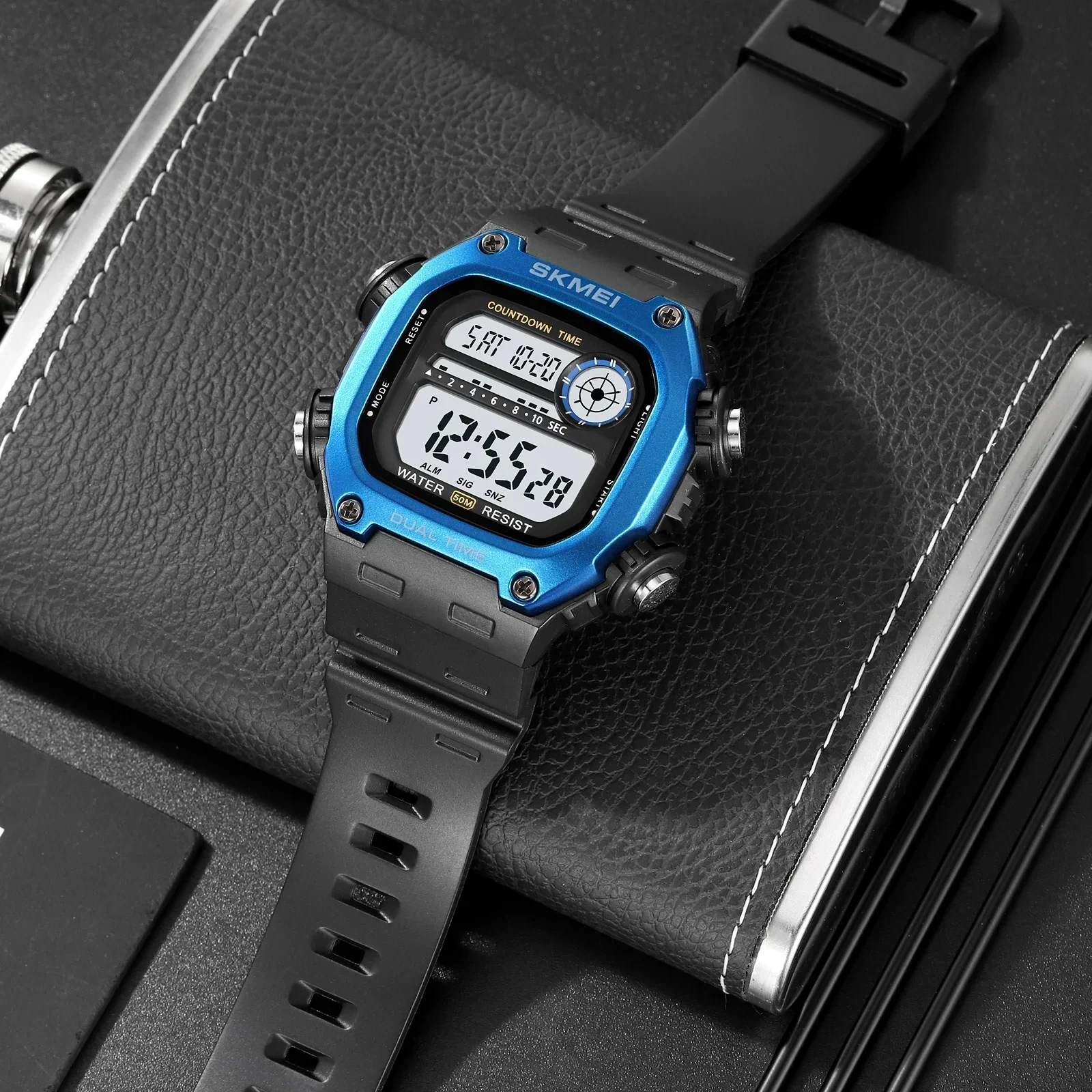 Skmei 2126 Alarm Montre Homme Back Light Deight Countdown Sporthorloges Heren Mode 5bar Waterdicht Stopwatch Polshorloge