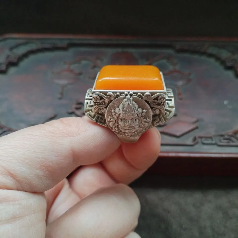 Inlaid Beeswax Ring Yellow God of Wealth Square Ring, Vintage Luxury Exquisite Ancient Craftsmanship Men's Beeswax Ring