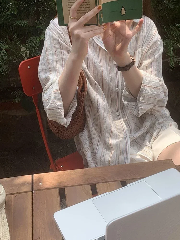 Рисунок 5 - Корейские винтажные полосатые женские