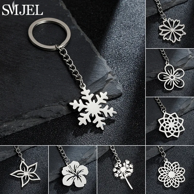 Fashion Snowflake Keychain Boho Daisy Datura Plant Stainless Steel Key Chain Ring for Women Girl Christmas Accessories Keyholder