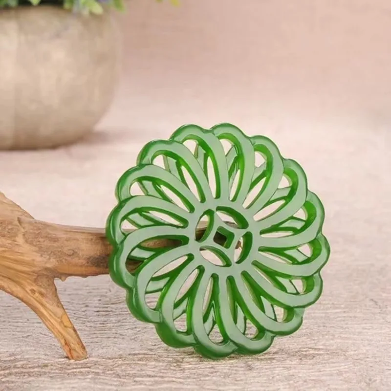 

New Colorful Hollow Pendant, Exquisite Fashion Ethnic Style Jade Pendant