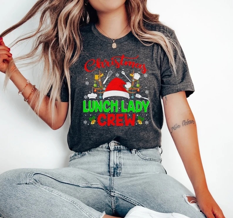 Lunch Lady Christmas Hat Crew Cafeteria Worker Gift School Staff Fashion Funny Printed T-shirt Tops Regular High Quality Cotton
