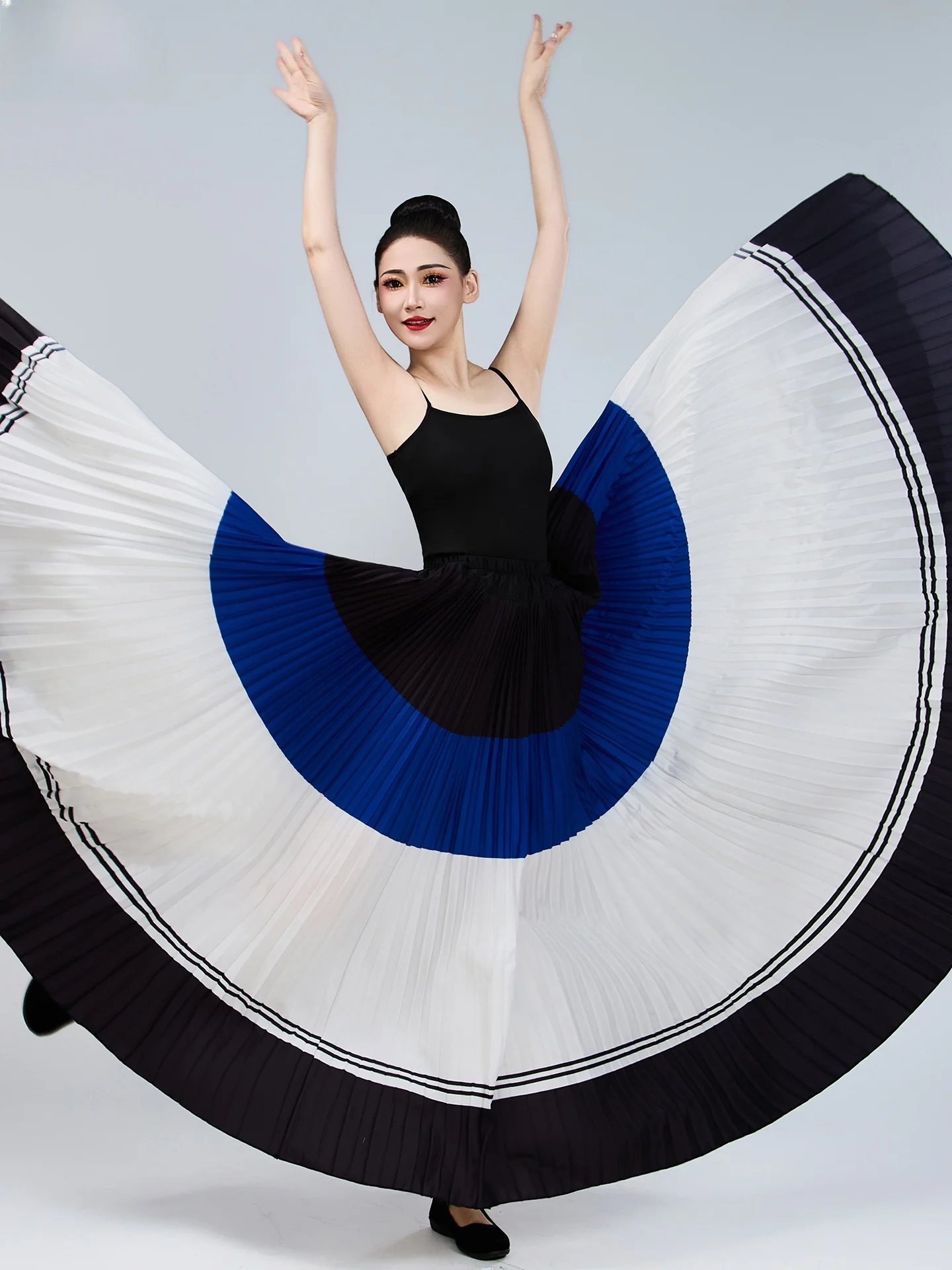 

New Women's Adult Dance Performance Skirt f-length Pleated Skirt Wide-brim Skirt Yunnan Daliang Mountain Ethnic Clothing