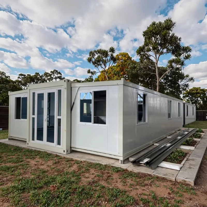 China Quality Control 40FT Stackable Quick Assemble Mini Removable Fitted Portable Homes 2 Bedroom Container House for Sale