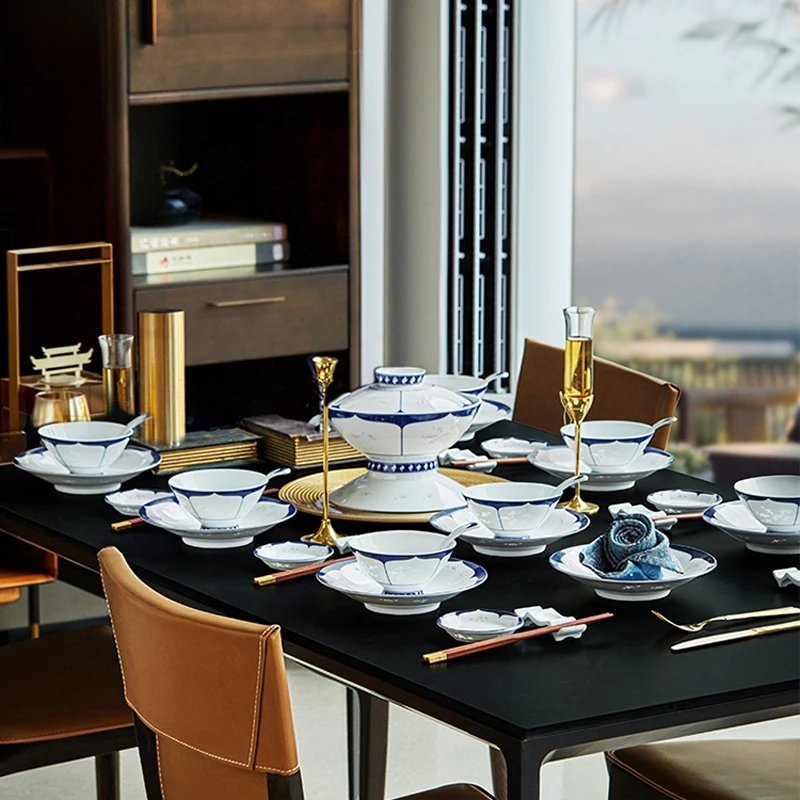 Jingdezhen ceramic set, housewarming dishes, high-end underglaze color, new Chinese blue and white porcelain dishes