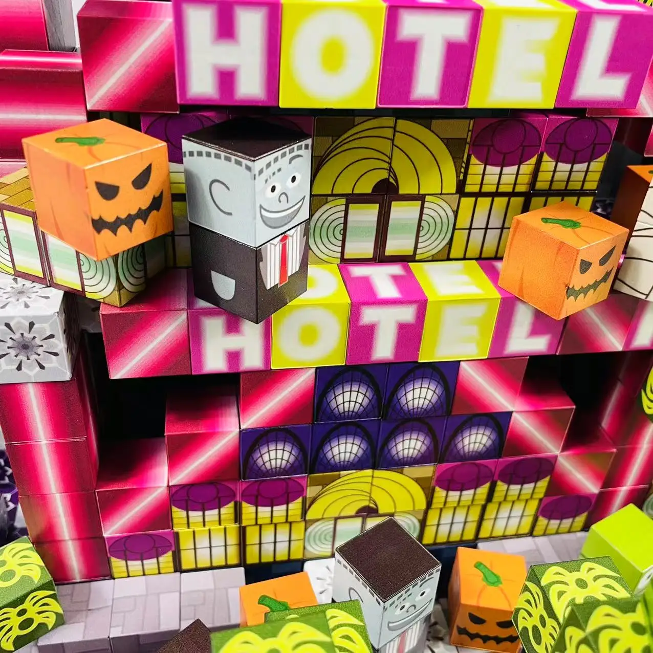 Mattoni magnetici per hotel di Halloween Creative My Famous Scene World Set architettonico Giocattolo fai da te per bambini Regali di Natale