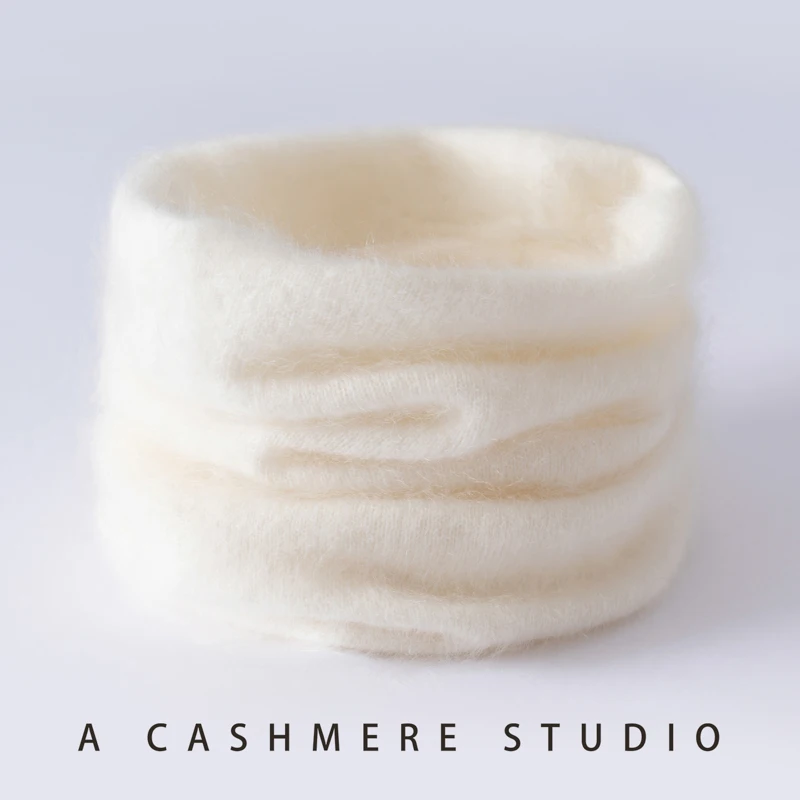 A-grade 100% Pure Cashmere Knitted Brushed Scarf is Soft, Warm and Fashionable For Men And Women in Winter.