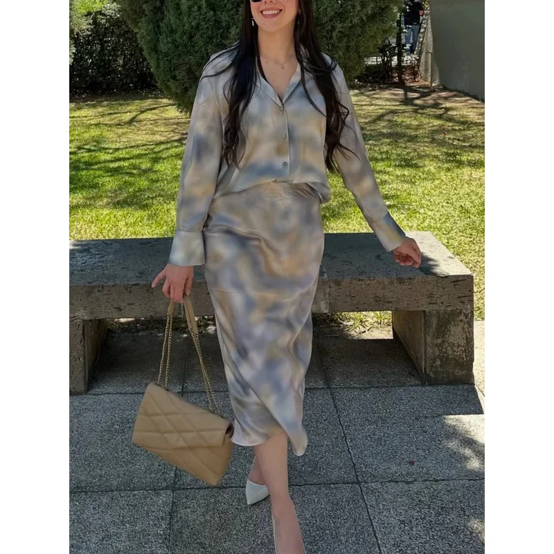 

Весенний женский костюм-двойка с принтом тай-дай, рубашка с длинными рукавами, юбка средней длины, модное элегантное платье для отдыха и отдыха