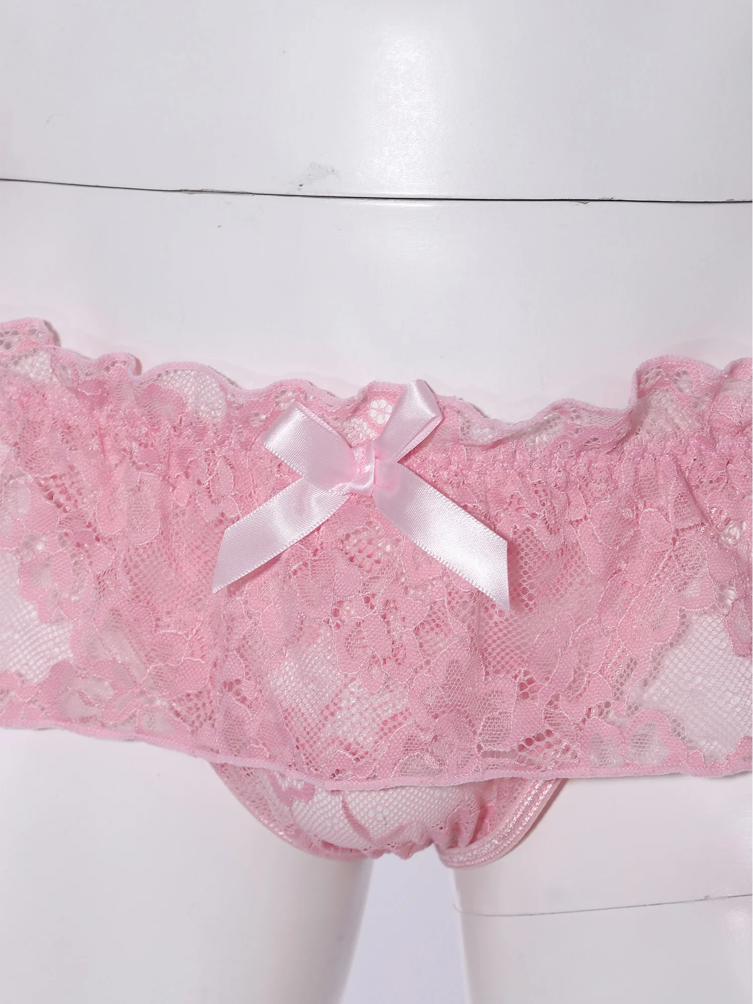 Men's Ruffled Lace Trim Cutout Crotch/Normal Crotch Panties