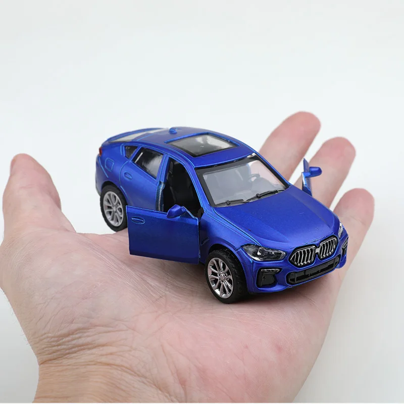 (Verpackt) 1/43 Maßstab Replik X7 SUV Kinderspielzeugauto, Druckguss-Metall, Jungenspielzeug, Taschen-Spielzeugauto mit Rückziehfunktion – Detail 2