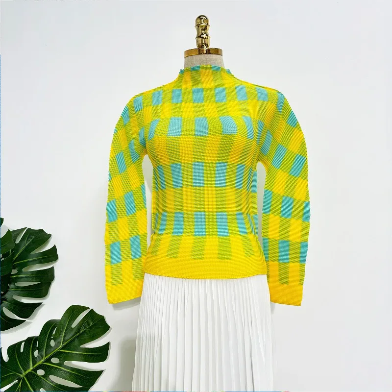 Miyake Pleated Women's Long-Sleeve Top 2025 Fall New Arrival Slim-Fit Flattering Print Base Layer Pullover T-Shirt Wrinkle-Free