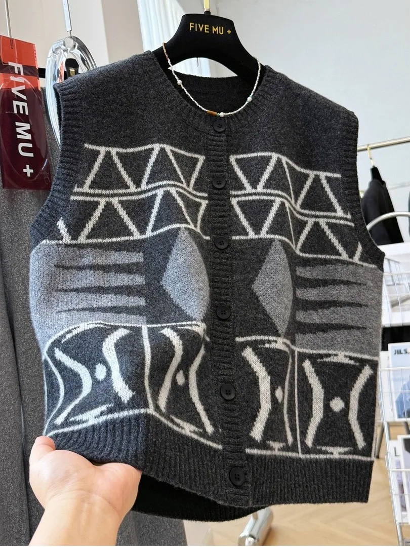 

Extra Large 300 Pou High End Retro round Ne Sweater Vest ex Loose Svel Knitted Winter Warm Casual Faion