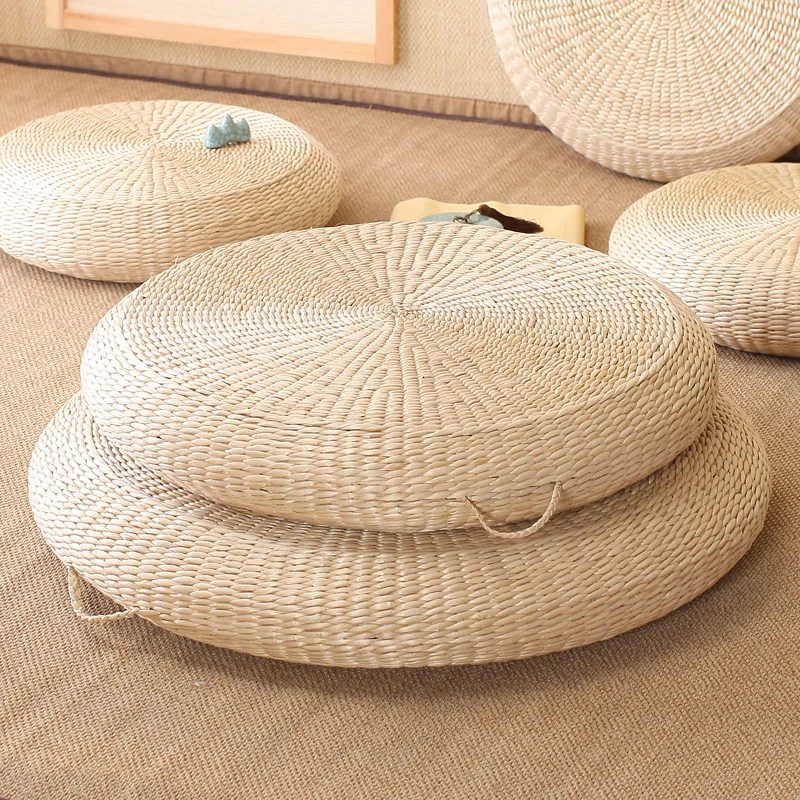 

Straw futon cushions, tatami mat cushions, thickened round meditation mats, floor cushions, rattan tea ceremony mattresses