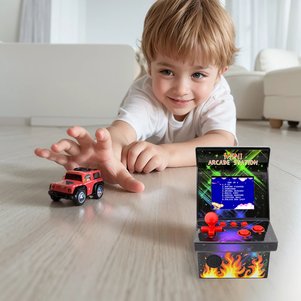 8-Bit Portable Retro Gaming Console Built-in 200 Classic Games Game Machine 2.5inch Screen Video Game Console for Childrens