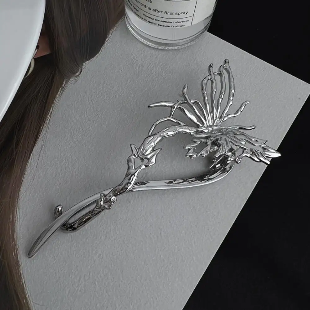 

Elegant Large Size Alloy Hairpin Stylish Design Daily Use Banana Clip Back of Head Plate Hair Clip for Women