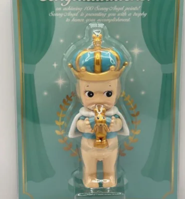 Authentieke Sonny Angel blauw/rode kroonlift minifiguren koning model decoratie poppen speelgoed kinderen kinderen kerstcadeaus