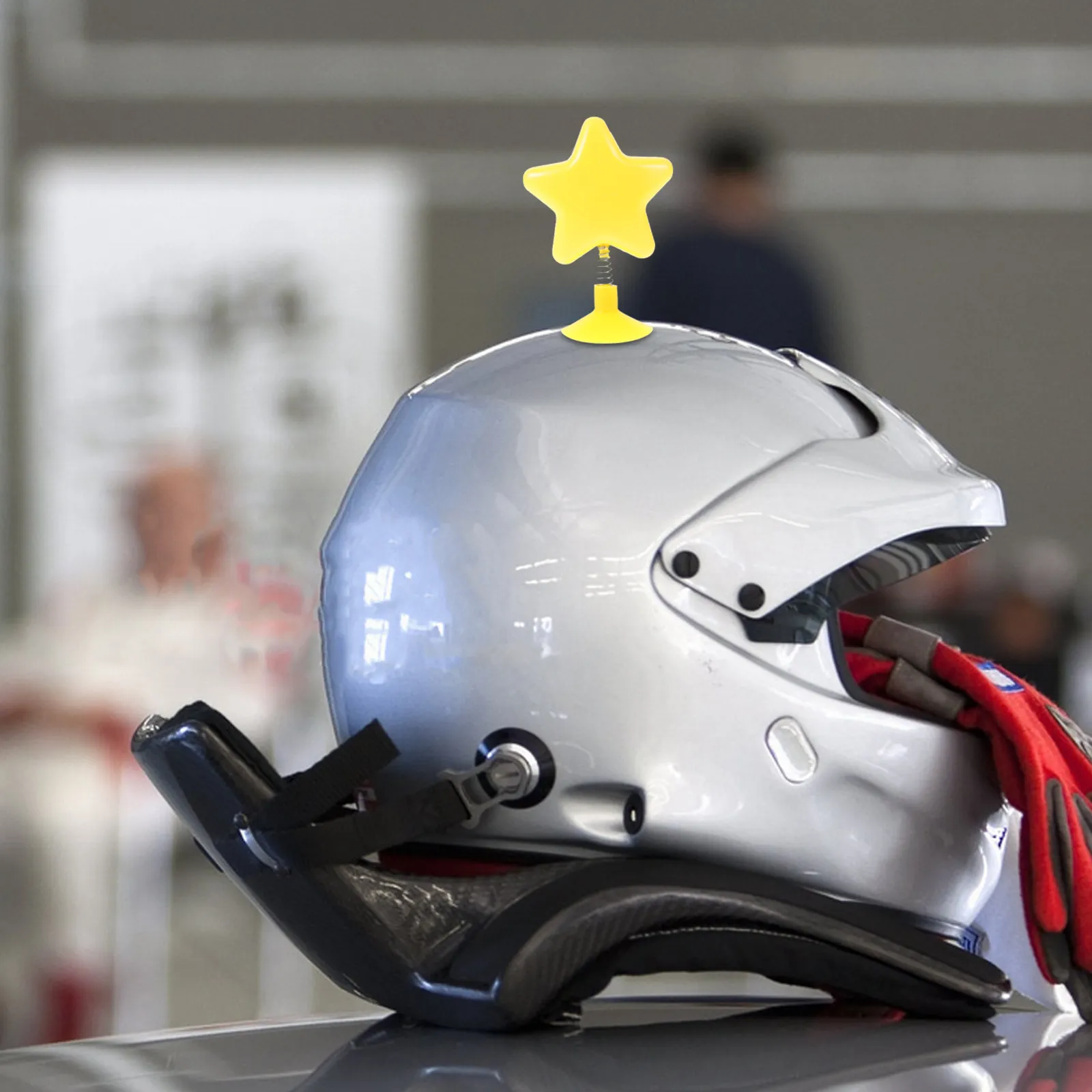 

Star Shape Decoration for Motorcycle Bike Scooter Ski Helmets Wobbling Accessory Fun Vibrant Decor