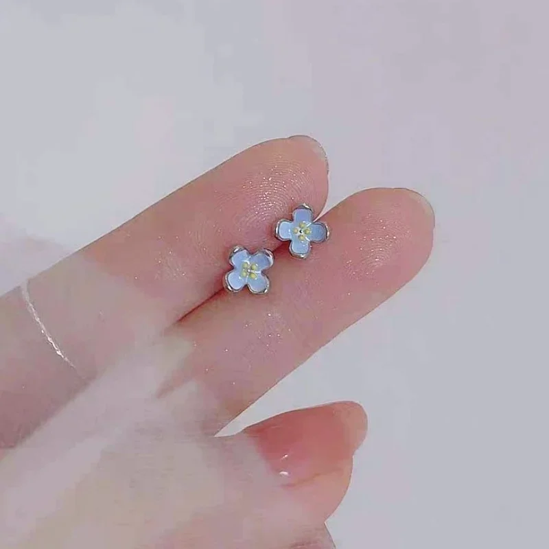 Small Blue Color Lilac Flower Stud Earring for Women Sweet Temperament Mini Jewelry Accessories Wholesale Christmas Day Gift